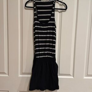 Michael Stars summery dress/ says one size but I’d say S/M